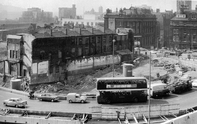 Swan_Build_04-1965