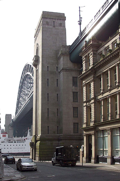 Tbrg_Lombard_St
