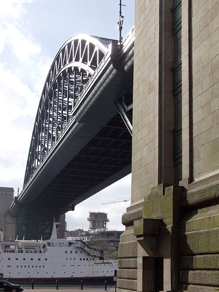Tbrg_Lombard_St_Span